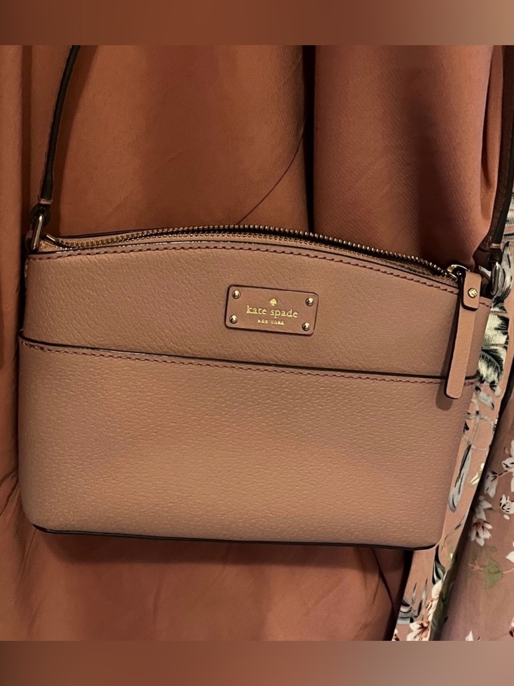 Kate Spade Grove St Millie New York Pebbled Leather Crossbody Bag NWOT - Picture 2 of 11